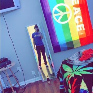 Meet your Posher, Shea